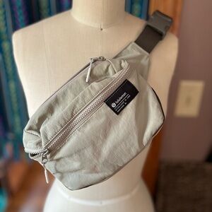 lululemon athletica Gray Mini Bag